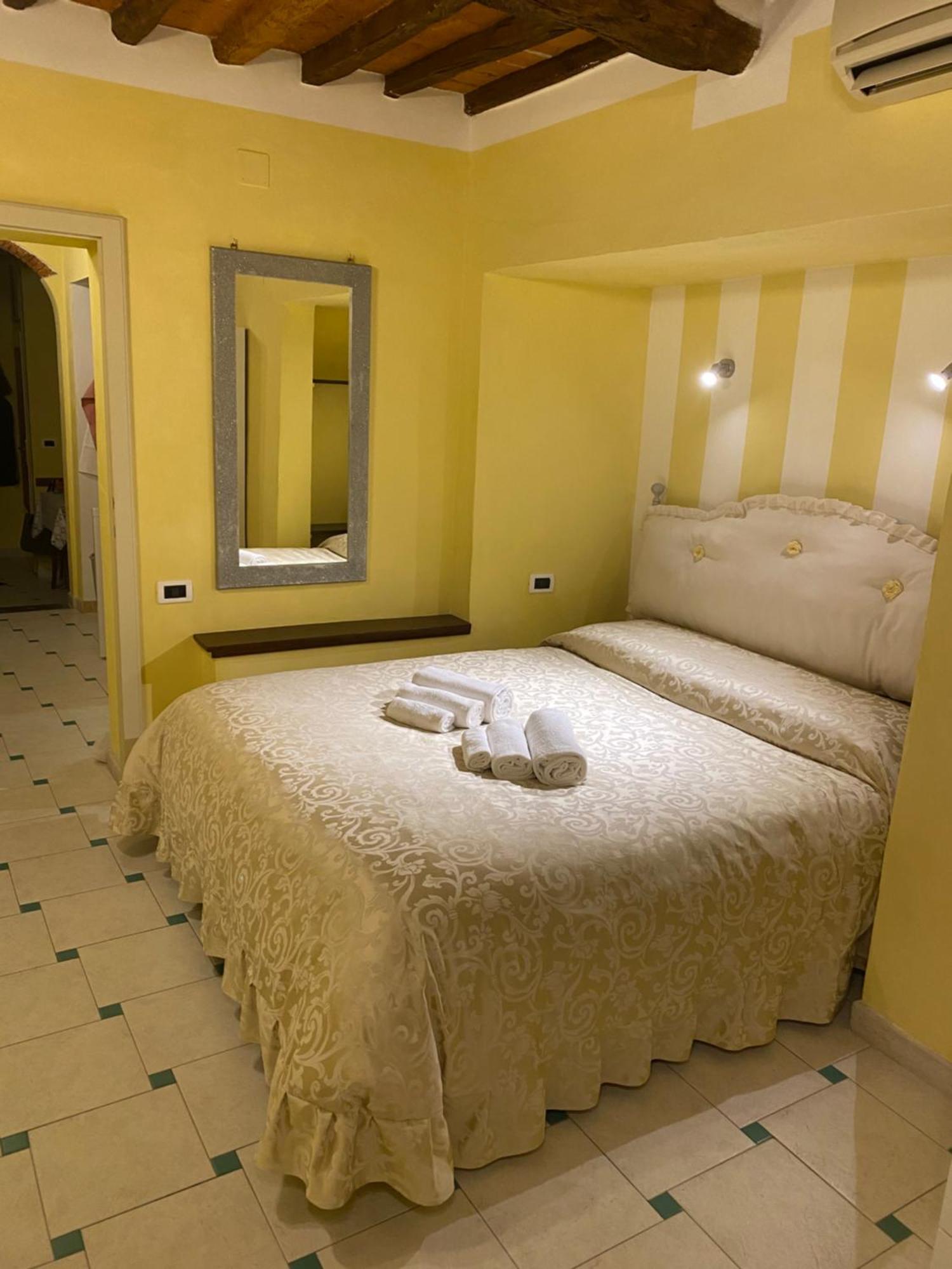 Gaia'S Apartment Pistoia Ngoại thất bức ảnh